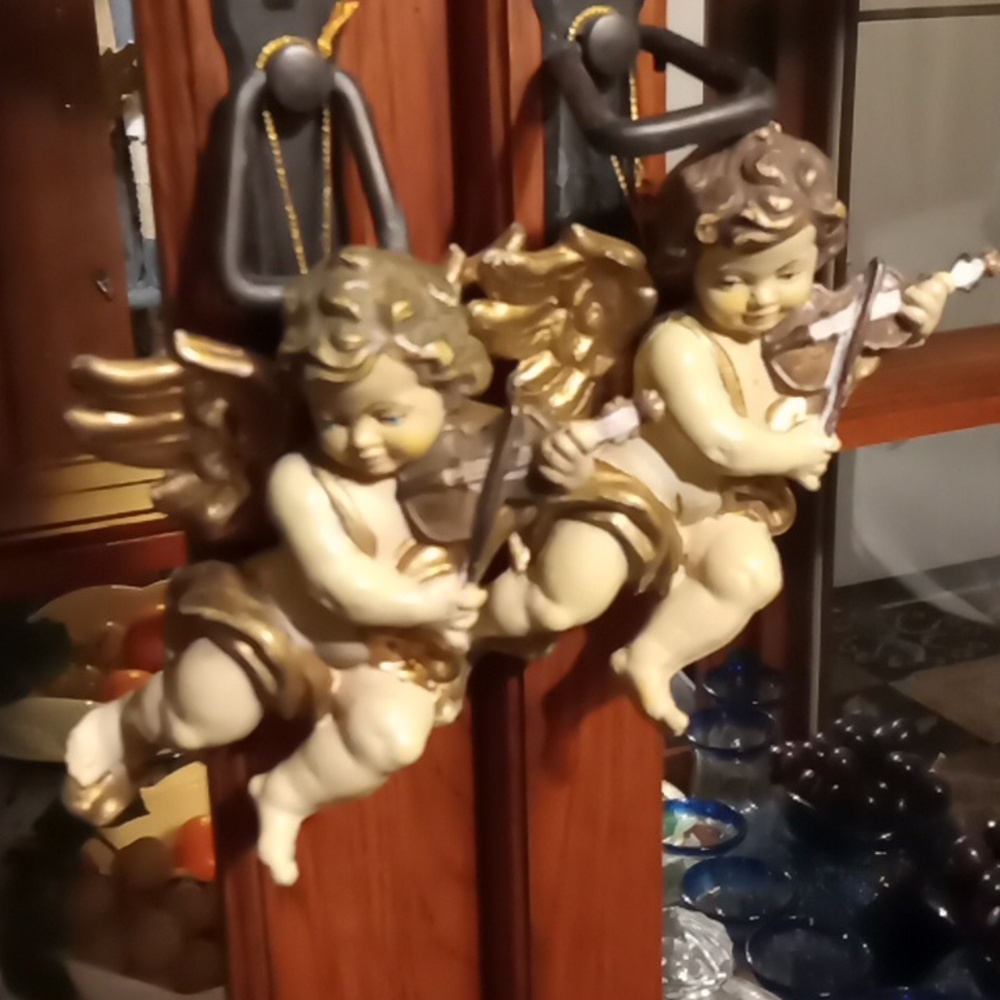 2 Angels playing the violin. Made in Germany Holiday ornaments.